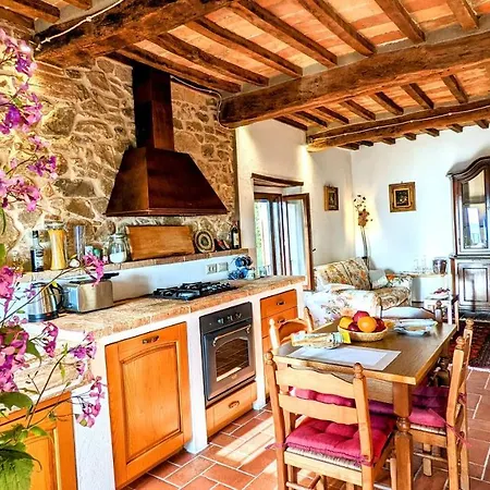 Appartement Historic 14th Century Palazzo *