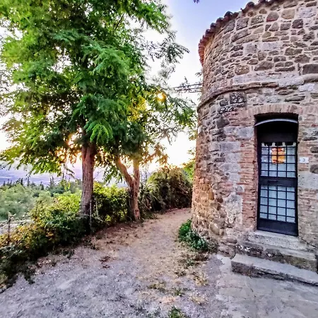 Apartment Historic 14th Century Palazzo