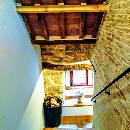 Historic 14th Century Palazzo Sarteano
