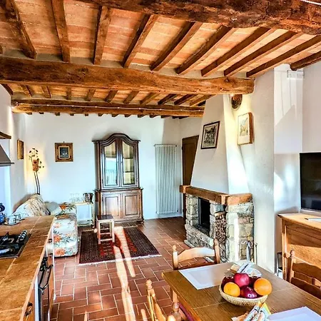 Historic 14th Century Palazzo * Sarteano