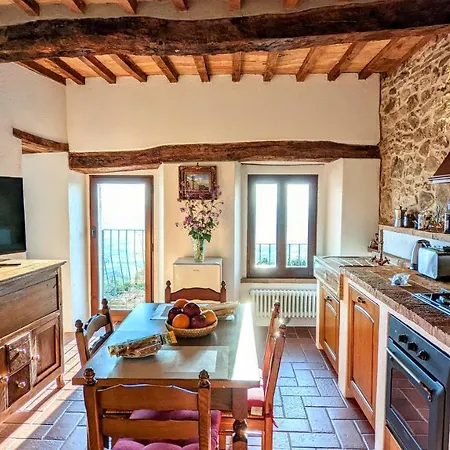 Apartment Historic 14th Century Palazzo